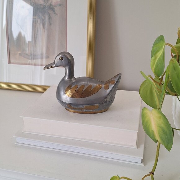 Vintage Pewter Brass Duck Trinket Box - bird Figurine - Picture 3 of 8